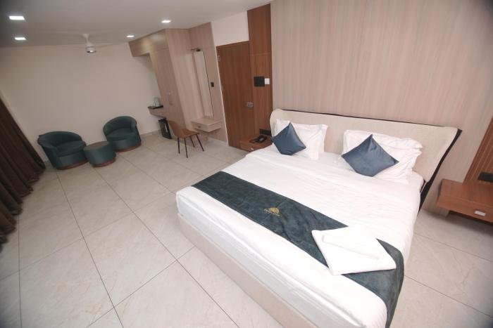empire suites