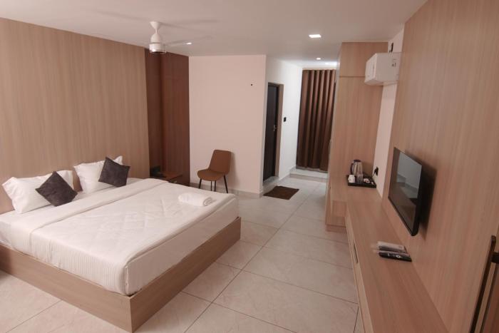 empire suites