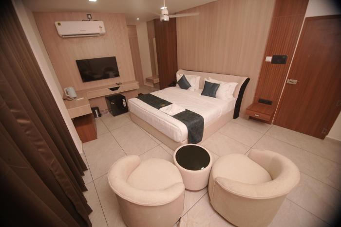 empire suites