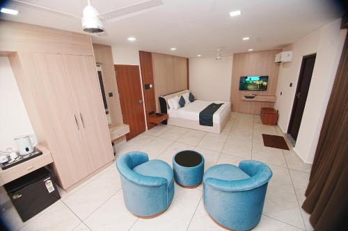 empire suites