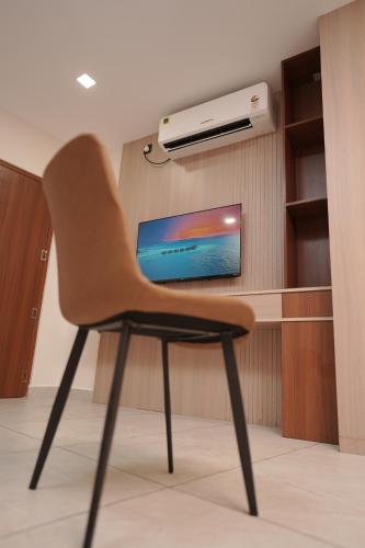 empire suites