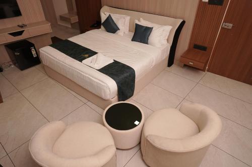 empire suites