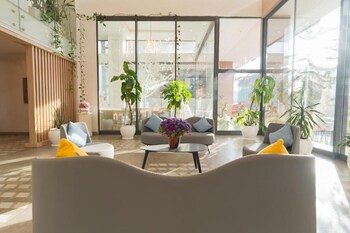 liyu hotel apartment