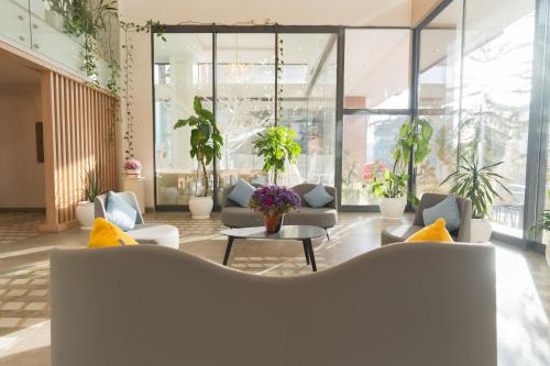 liyu hotel apartment