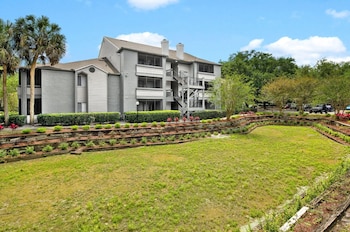 solara apartments spacious 2br apartment sleeps 6 pet friendly