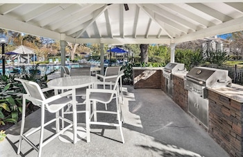 solara apartments spacious 2br apartment sleeps 6 pet friendly