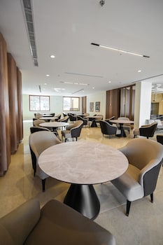 teela hotel