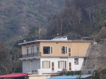 shantikunj homestay nearby morni hills waterfall