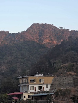 shantikunj homestay nearby morni hills waterfall
