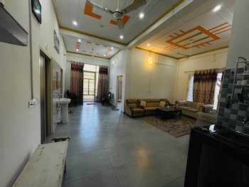 Shantikunj Homestay Nearby Morni Hills Waterfall,,2 star