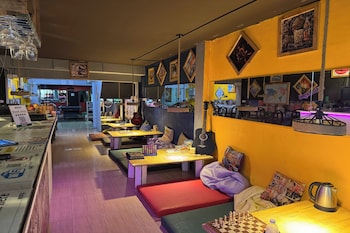 roxx social hostel cafe and bistro