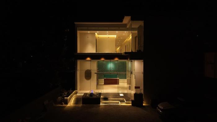 aanya taara resort