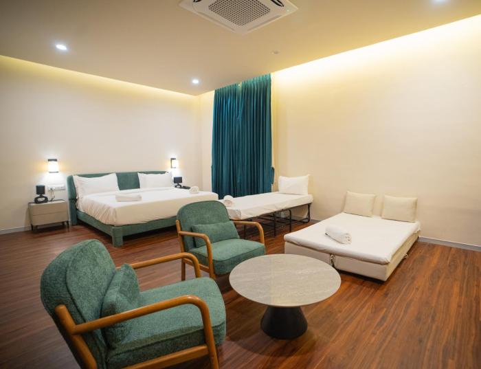 aanya taara resort