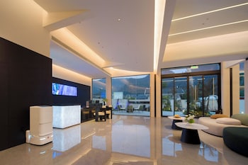 forest oxygen bar resort hotel