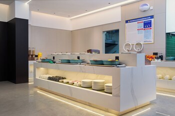 forest oxygen bar resort hotel