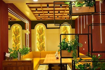 Sagar Ratna,,3 star