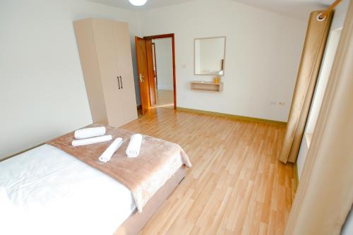 urban escape guesthouse