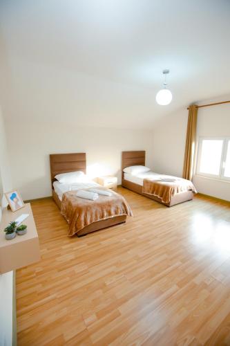 urban escape guesthouse