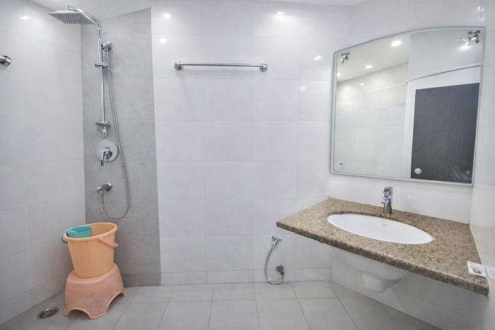 mauryan elite hotel vasant kunj
