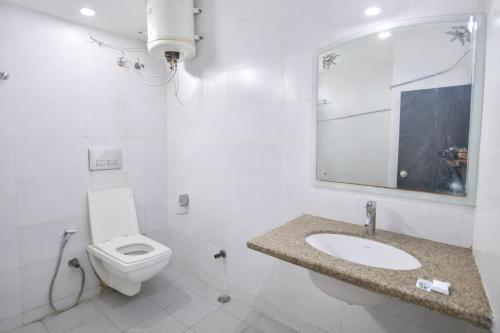 mauryan elite hotel vasant kunj