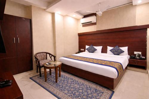 mauryan elite hotel vasant kunj