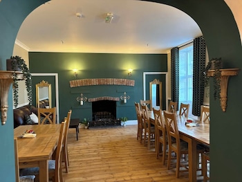 the berkeley arms hotel