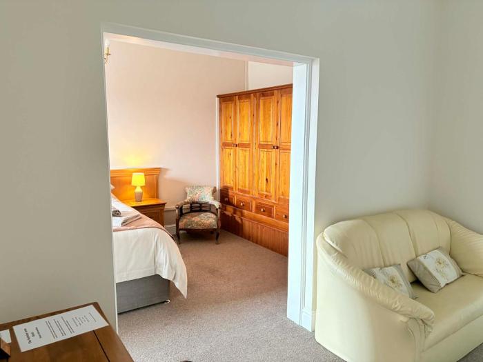 the berkeley arms hotel
