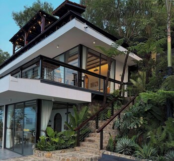bui retreat
