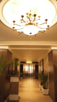 royal palm hotel and resort