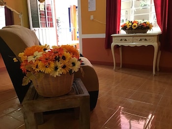 Hotel Los Faroles,,2 star