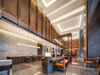 maison new century