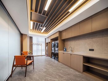 maison new century