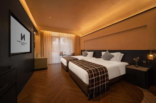 portal art hotel