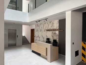 omica 1 residence