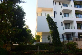 Omica 1 Residence,,4 star