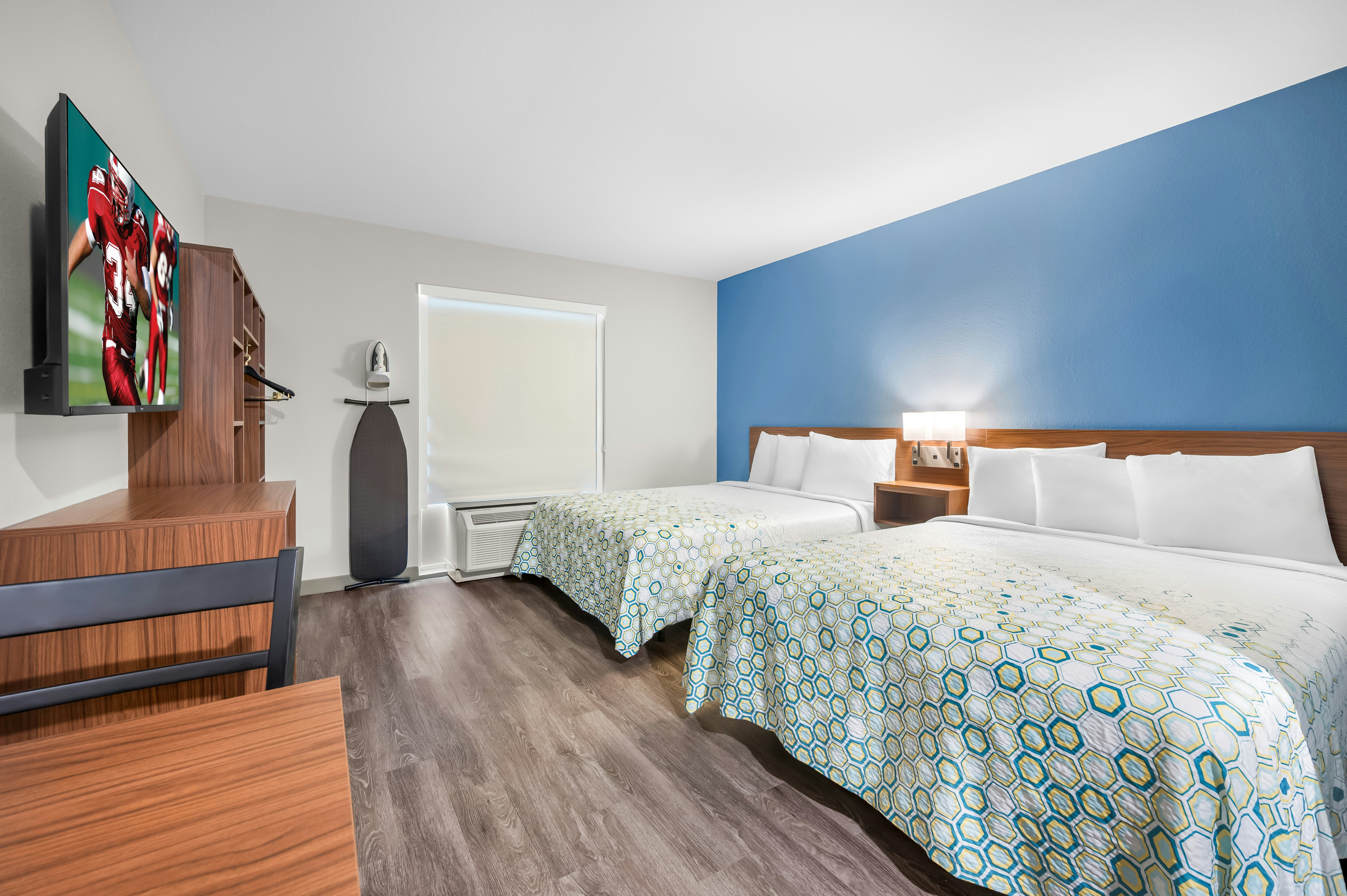 hometowne studios by red roof fort myers