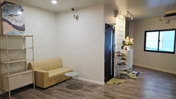 sup hometel phuket