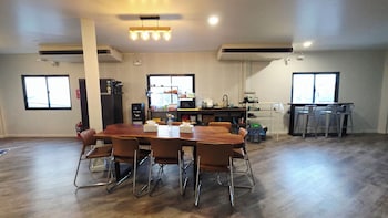 sup hometel phuket