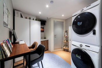 laha boutique ddp dongdaemun
