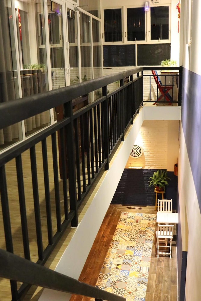 lighthouse boutique hotel