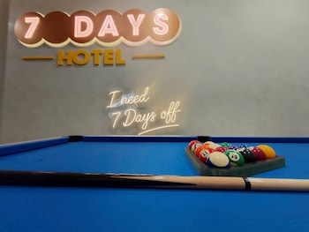 seven days hotel