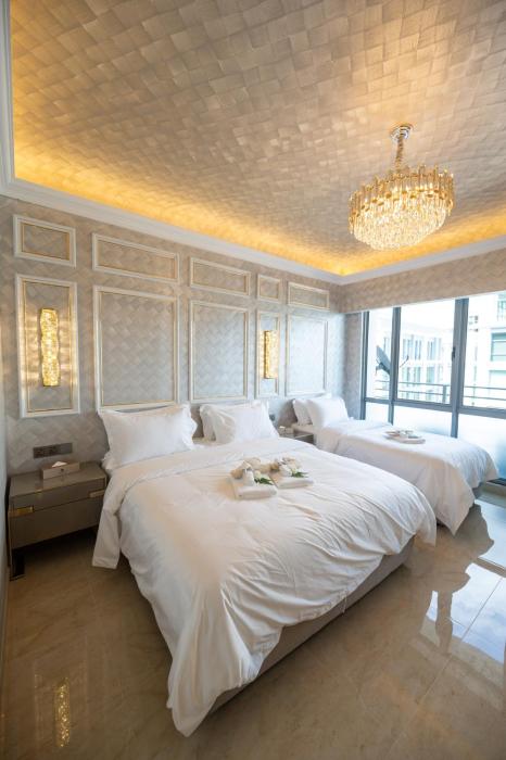 regis by ritz imago mall loft b