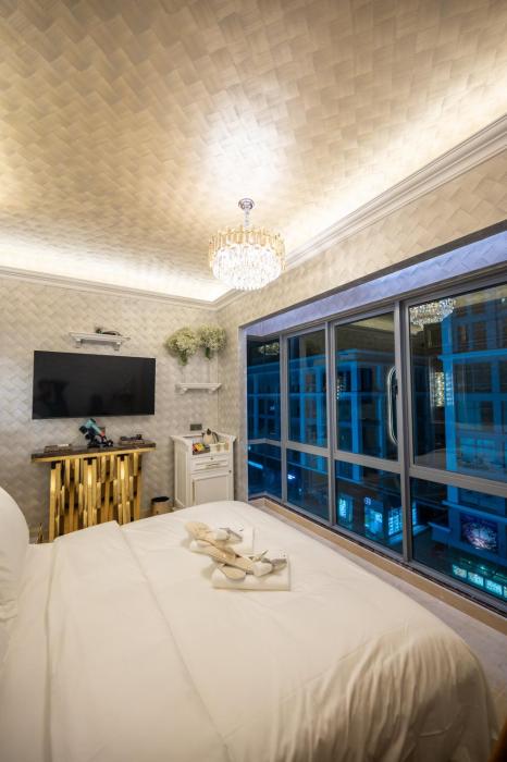 regis by ritz imago mall loft b