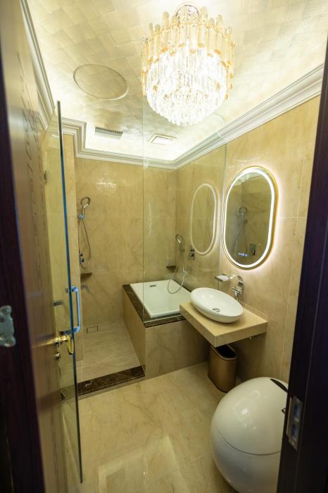 regis by ritz imago mall loft b