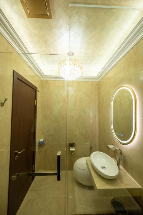 regis by ritz imago mall loft b