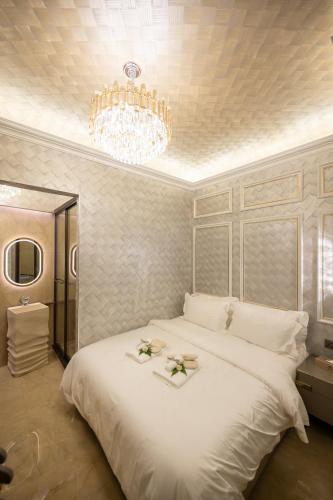 regis by ritz imago mall loft b