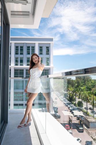 regis by ritz imago mall loft b