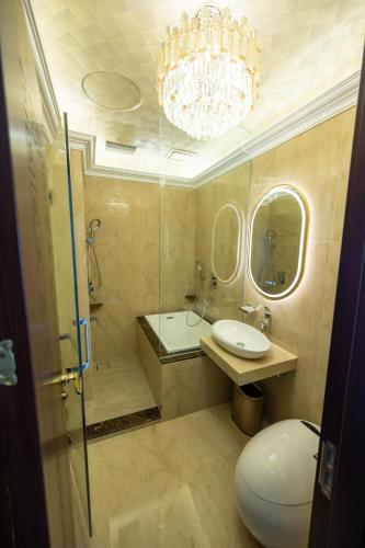 regis by ritz imago mall loft b