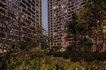 pinnacle moments residence