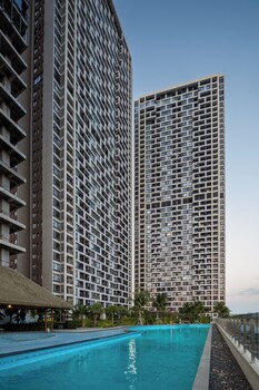 Pinnacle Moments Residence,,3 star